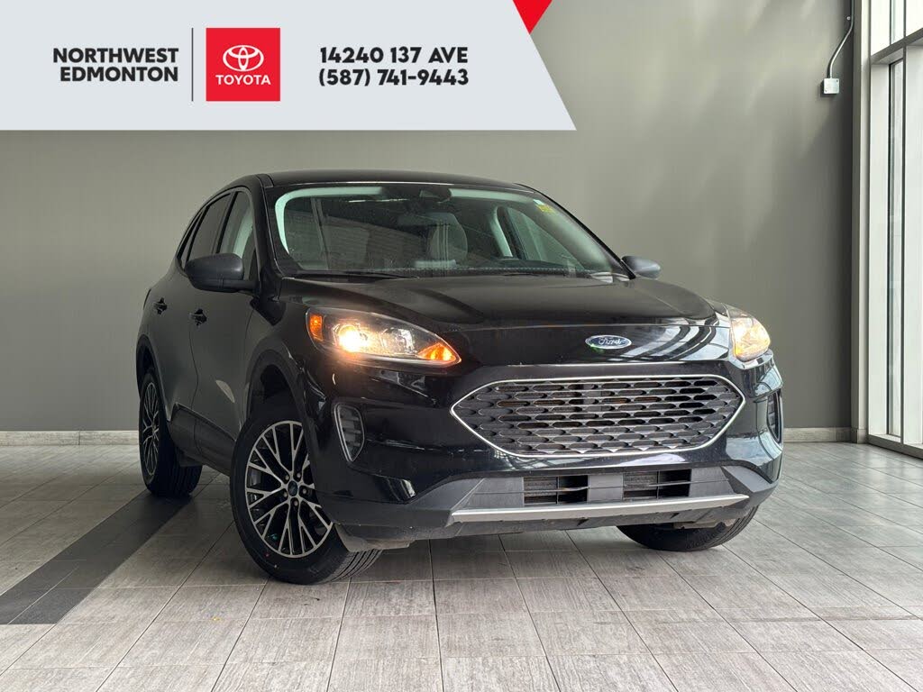 2022 Ford Escape Hybrid Plug-in SE FWD