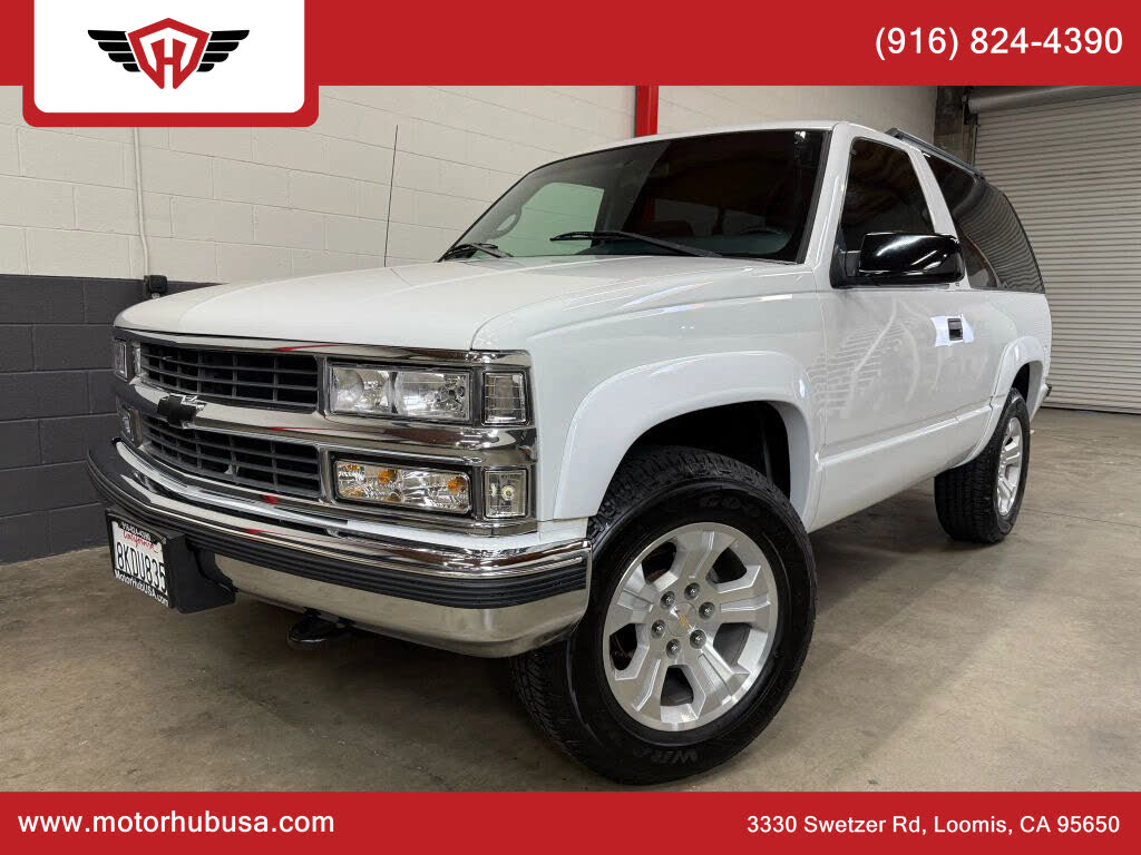 1996 Chevrolet Tahoe LS 2-Door 4WD