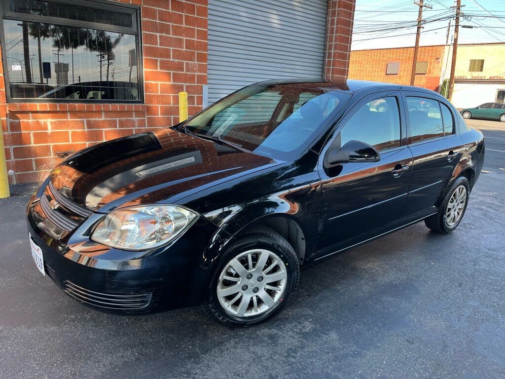 2010 Chevrolet Cobalt 1LT Sedan FWD