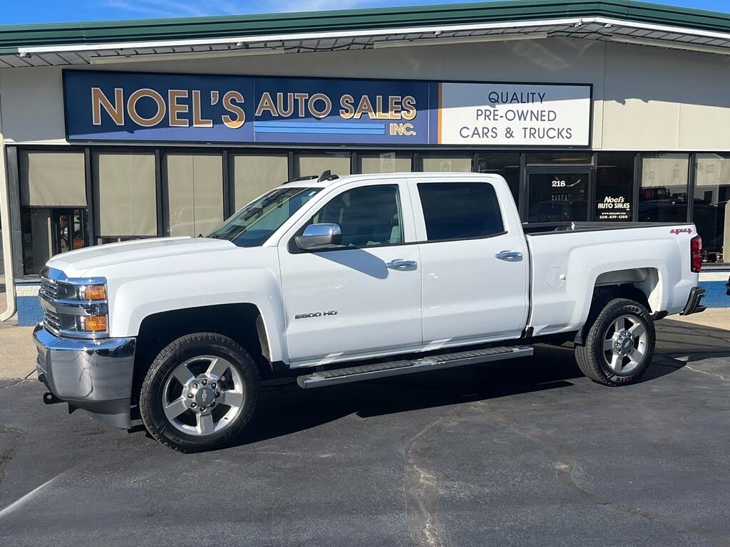 2017 Chevrolet Silverado 2500HD Work Truck Crew Cab 4WD