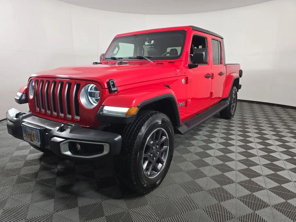2020 Jeep Gladiator Overland Crew Cab 4WD