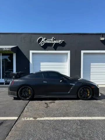 2024 Nissan GT-R NISMO AWD