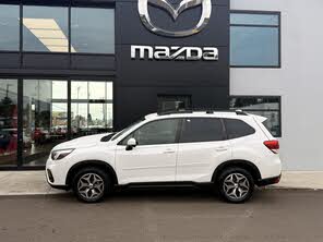 Subaru Forester Premium Crossover AWD