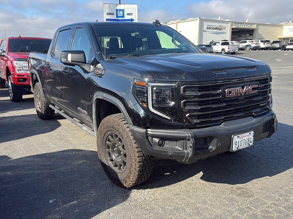 2024 GMC Sierra 1500 AT4X Crew Cab 4WD