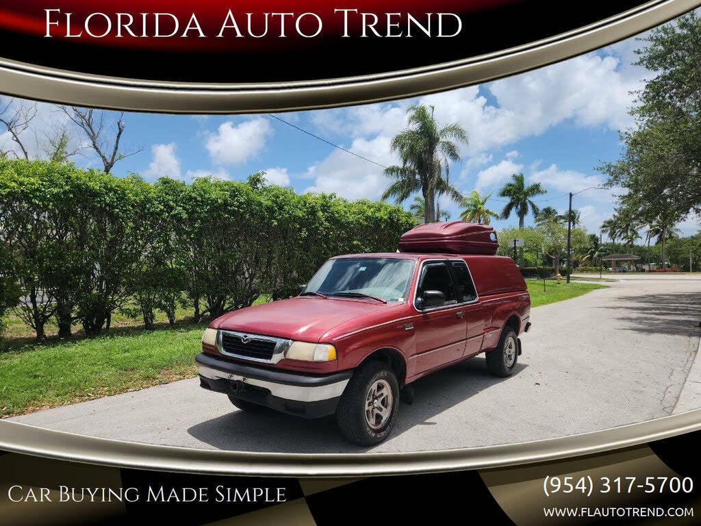 2000 Mazda B-Series B3000 SE RWD