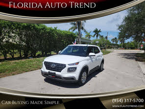 Hyundai Venue SEL FWD