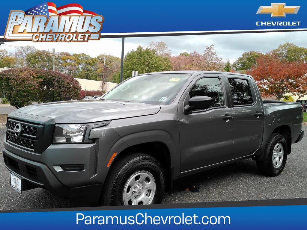 2024 Nissan Frontier S Crew Cab 4WD