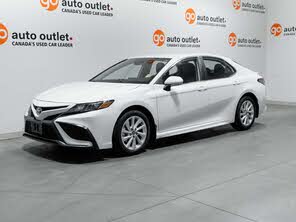 Toyota Camry SE FWD