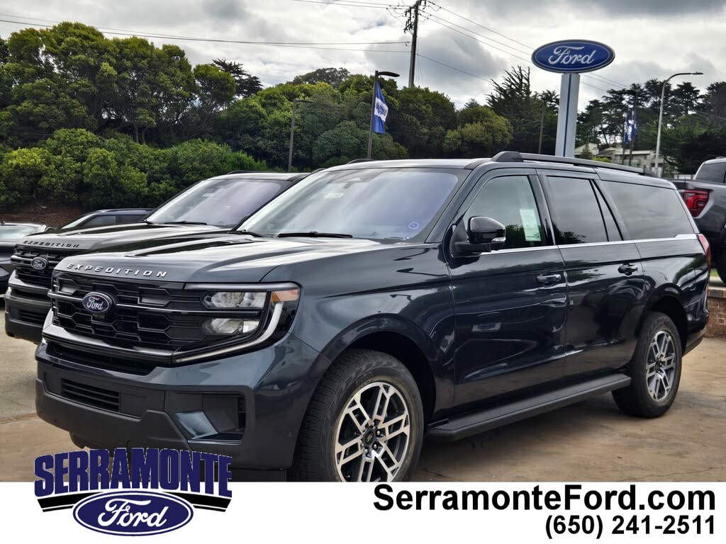 2025 Ford Expedition MAX Active 4WD