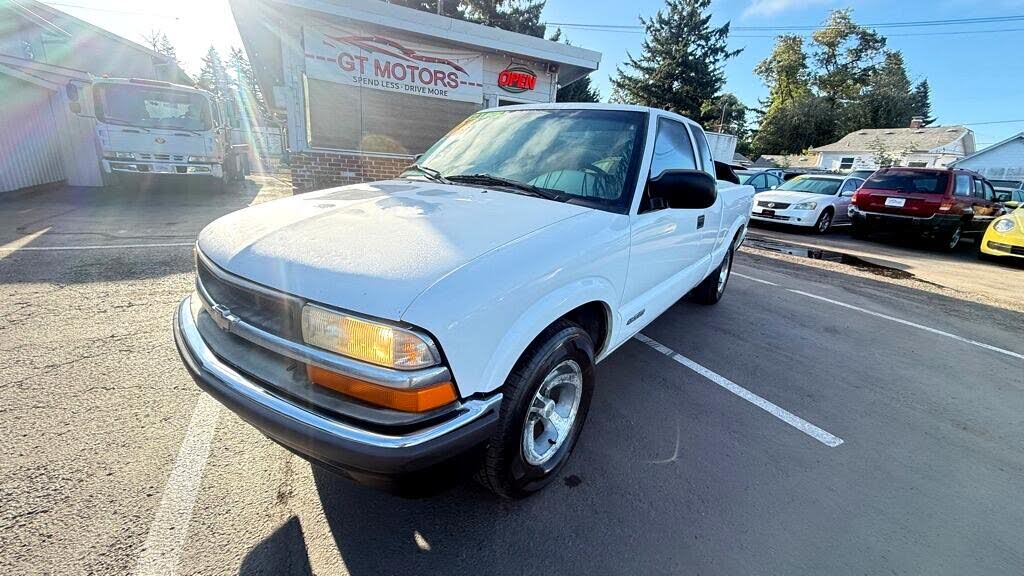 2003 Chevrolet S-10 Extended Cab RWD