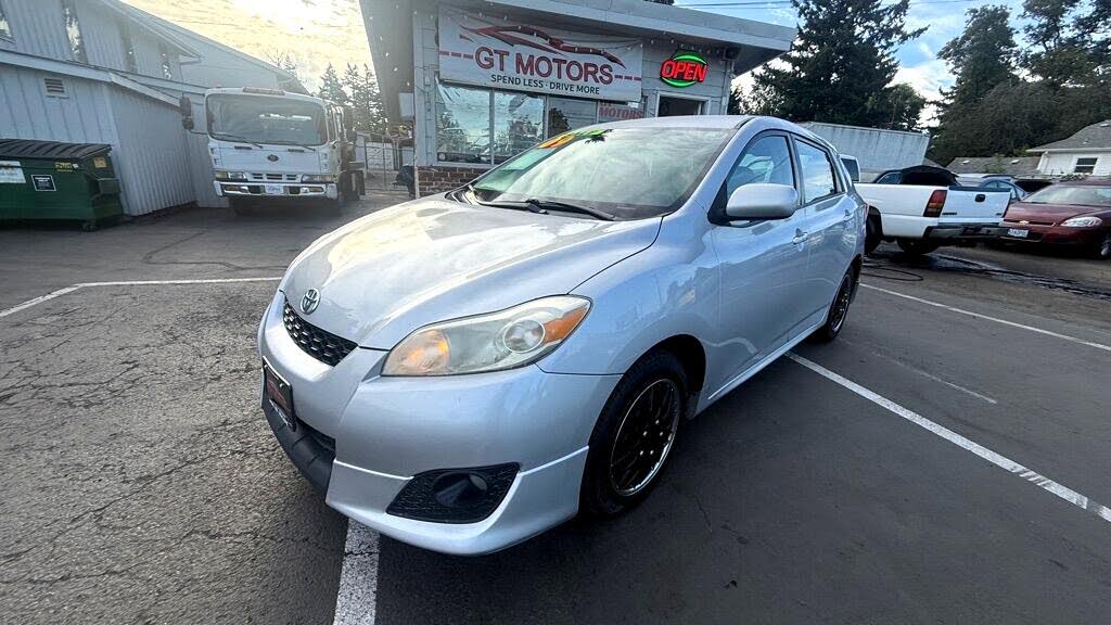 2009 Toyota Matrix S FWD