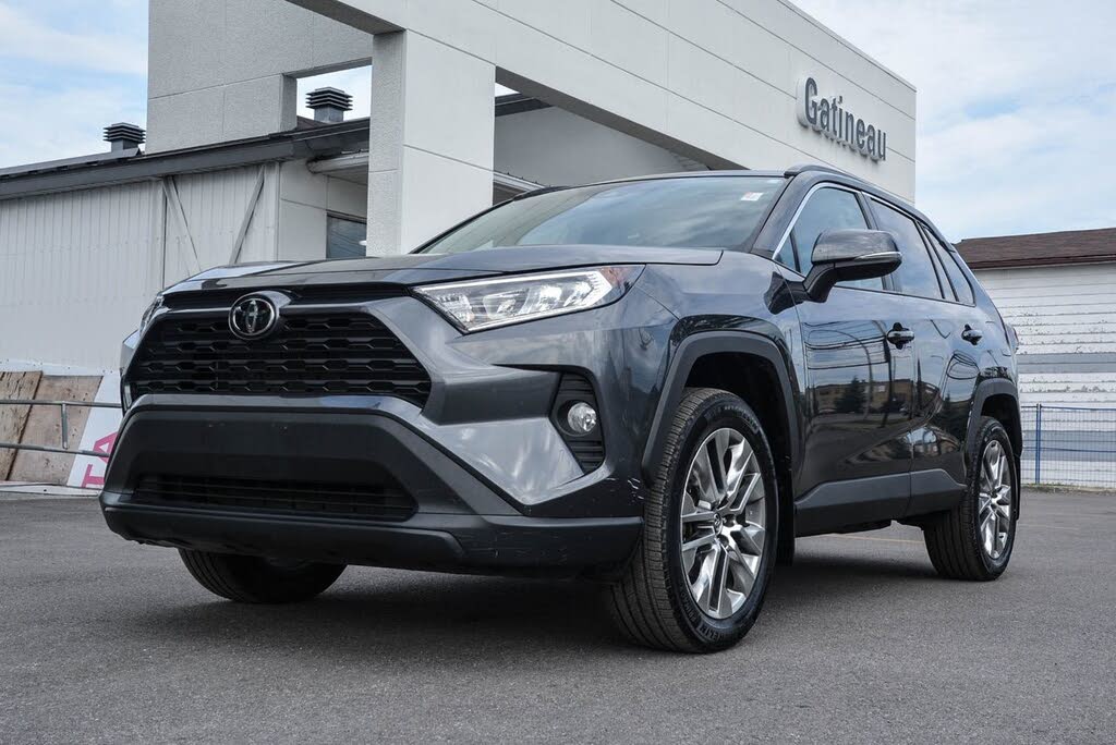 Toyota RAV4 XLE Premium AWD 2019