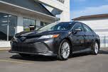 Toyota Camry Hybrid XLE FWD