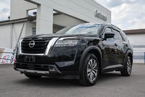 Nissan Pathfinder SL 4WD