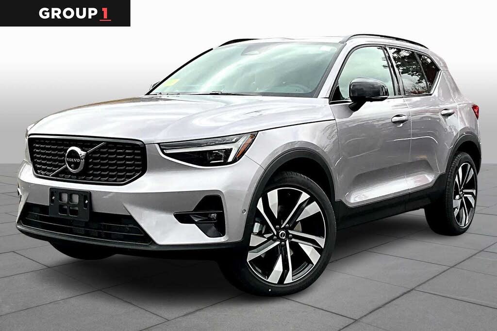 2026 Volvo XC40 B5 Ultra AWD