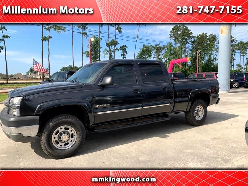 2004 Chevrolet Silverado 2500HD Work Truck Crew Cab RWD