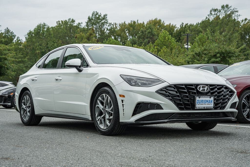 2022 Hyundai Sonata SEL FWD