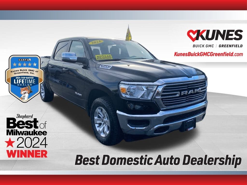 2024 RAM 1500 Laramie Crew Cab 4WD