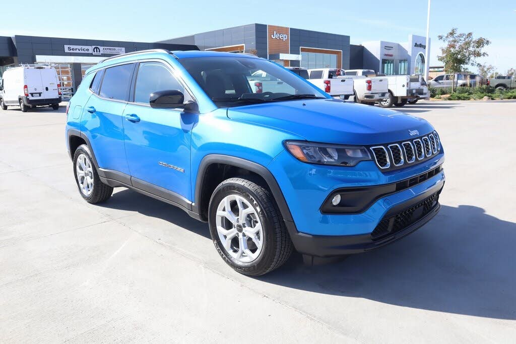 2026 Jeep Compass Latitude 4WD