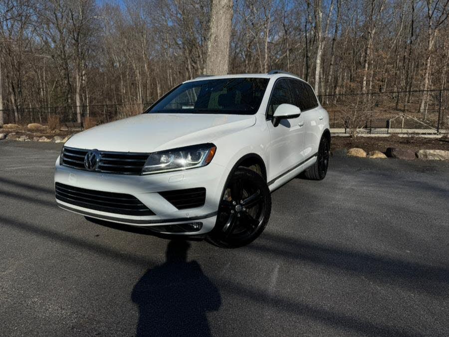 2017 Volkswagen Touareg AWD Wolfsburg Edition