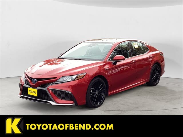 2021 Toyota Camry Hybrid XSE FWD