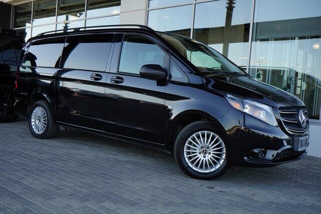 2023 Mercedes-Benz Metris Passenger RWD