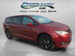 Chrysler Pacifica Touring Plus FWD