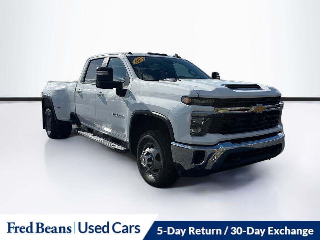 2024 Chevrolet Silverado 3500HD LT Crew Cab 4WD