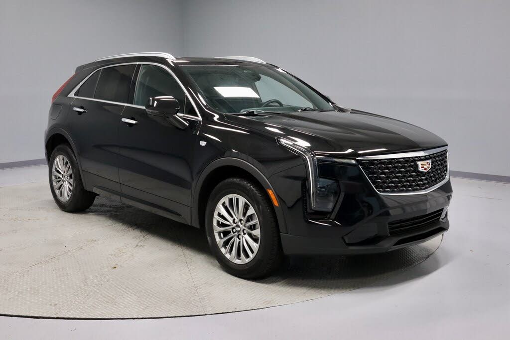 2025 Cadillac XT4 Premium Luxury AWD