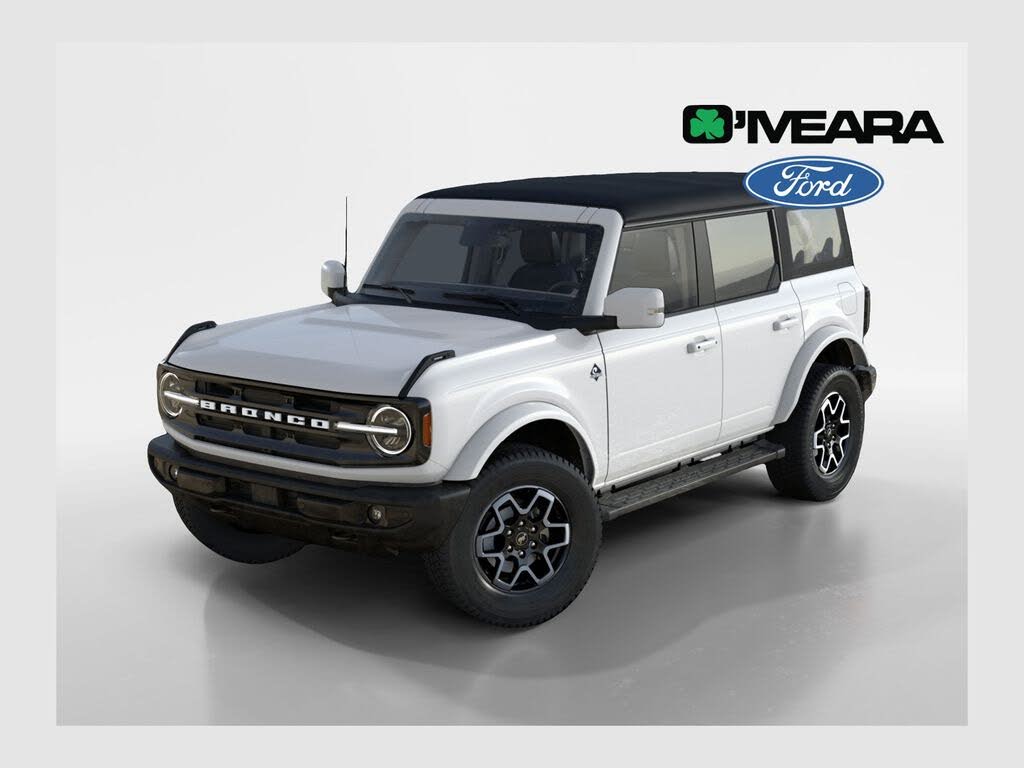2025 Ford Bronco Outer Banks 4-Door 4WD