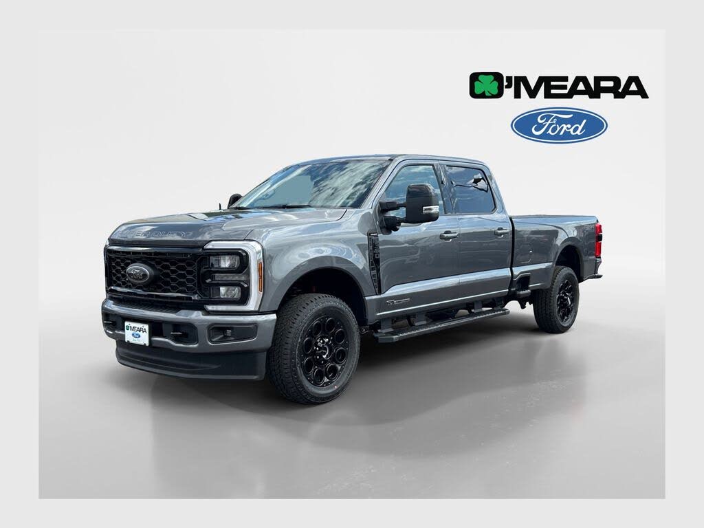 2026 Ford F-350 Super Duty Lariat Crew Cab 4WD