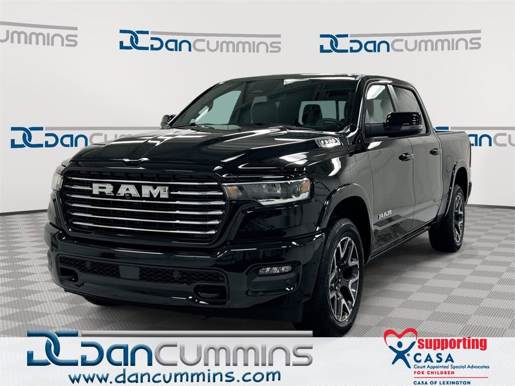 2026 RAM 1500 Laramie Crew Cab 4WD