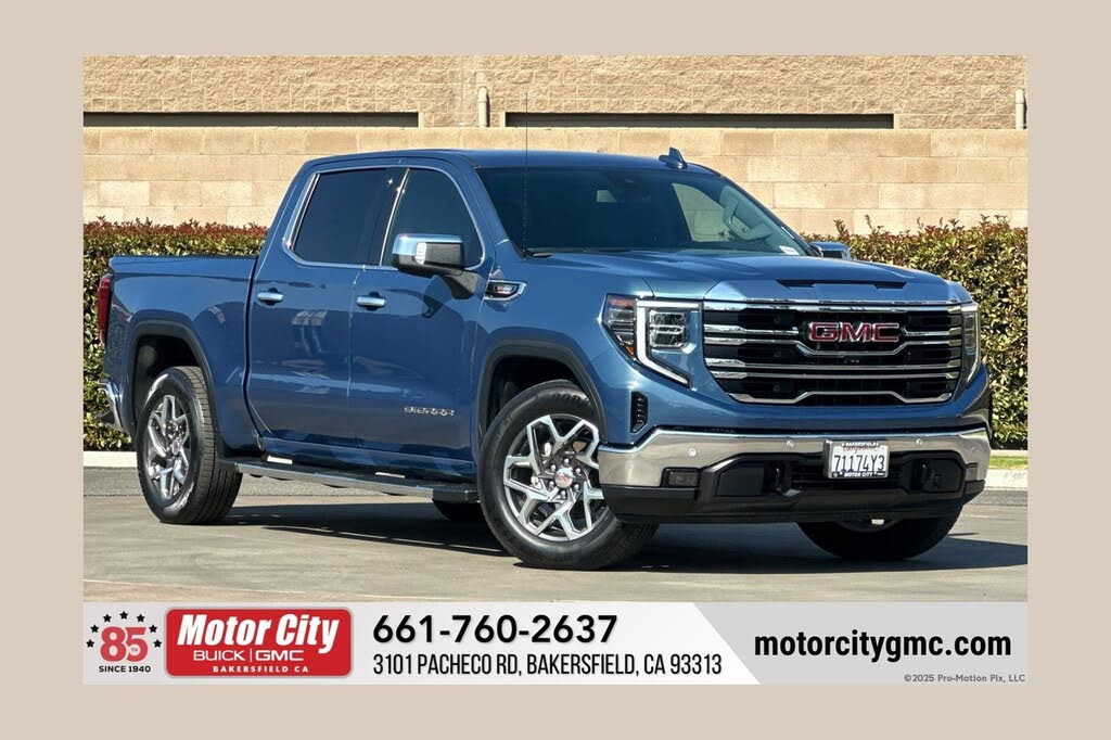 2024 GMC Sierra 1500 SLT Crew Cab RWD