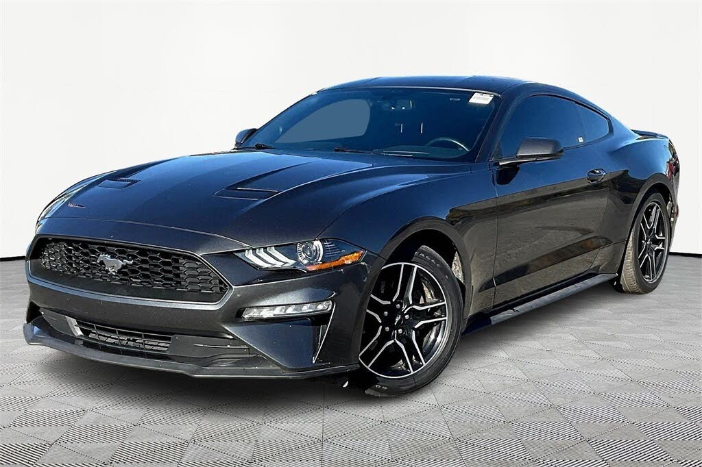 2020 Ford Mustang EcoBoost Coupe RWD