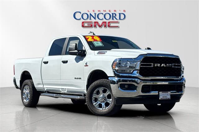 2024 RAM 2500 Big Horn Crew Cab 4WD