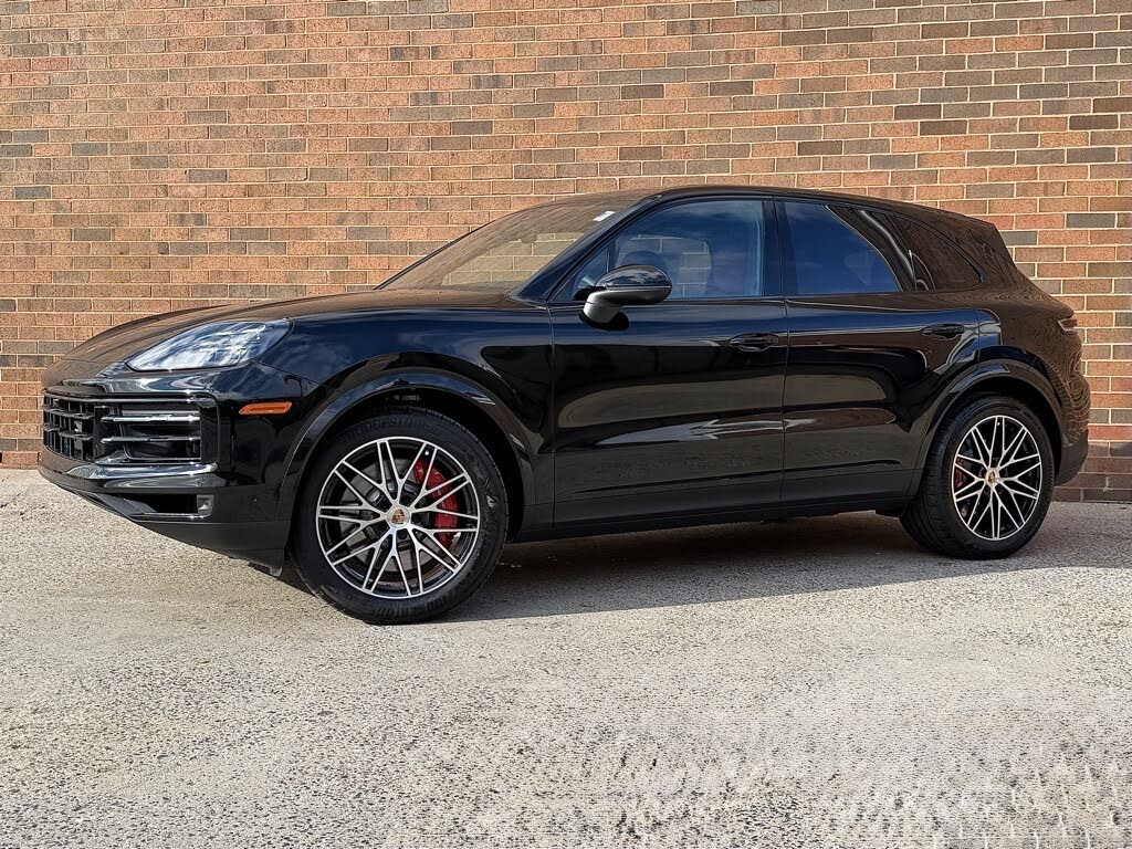 2026 Porsche Cayenne S AWD