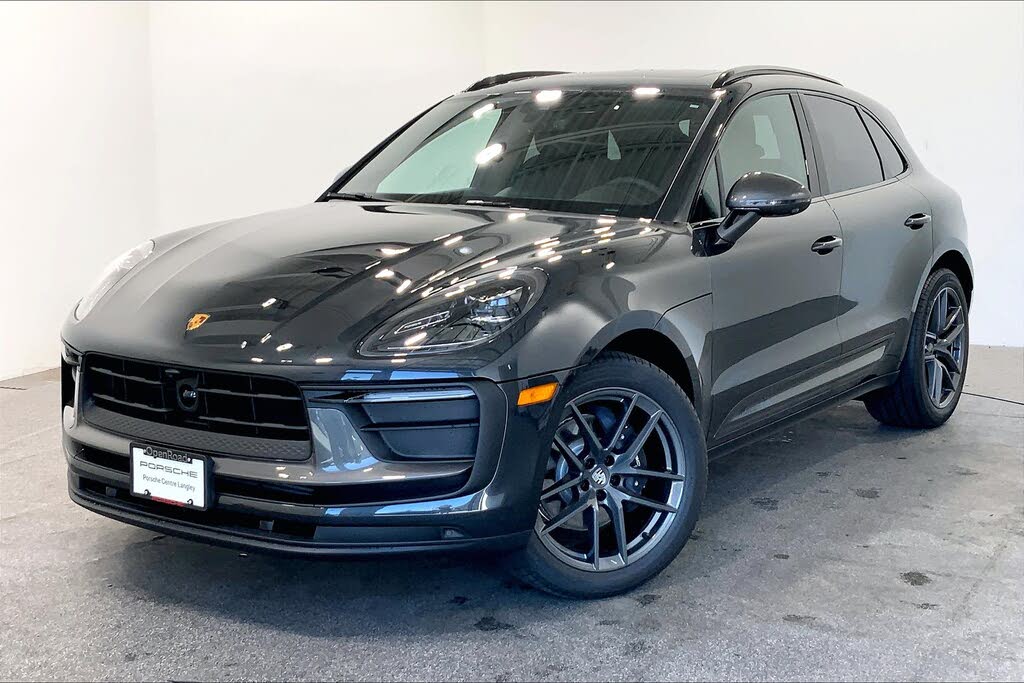 2026 Porsche Macan T AWD