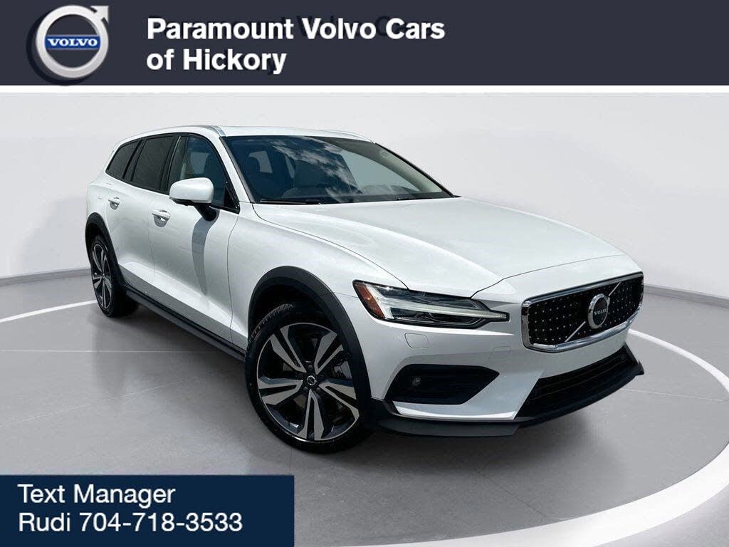 2026 Volvo V60 Cross Country B5 Plus AWD