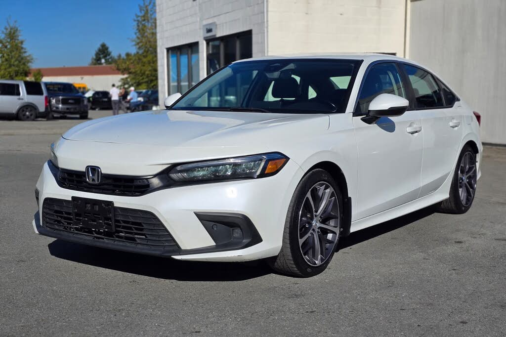 2022 Honda Civic Touring FWD