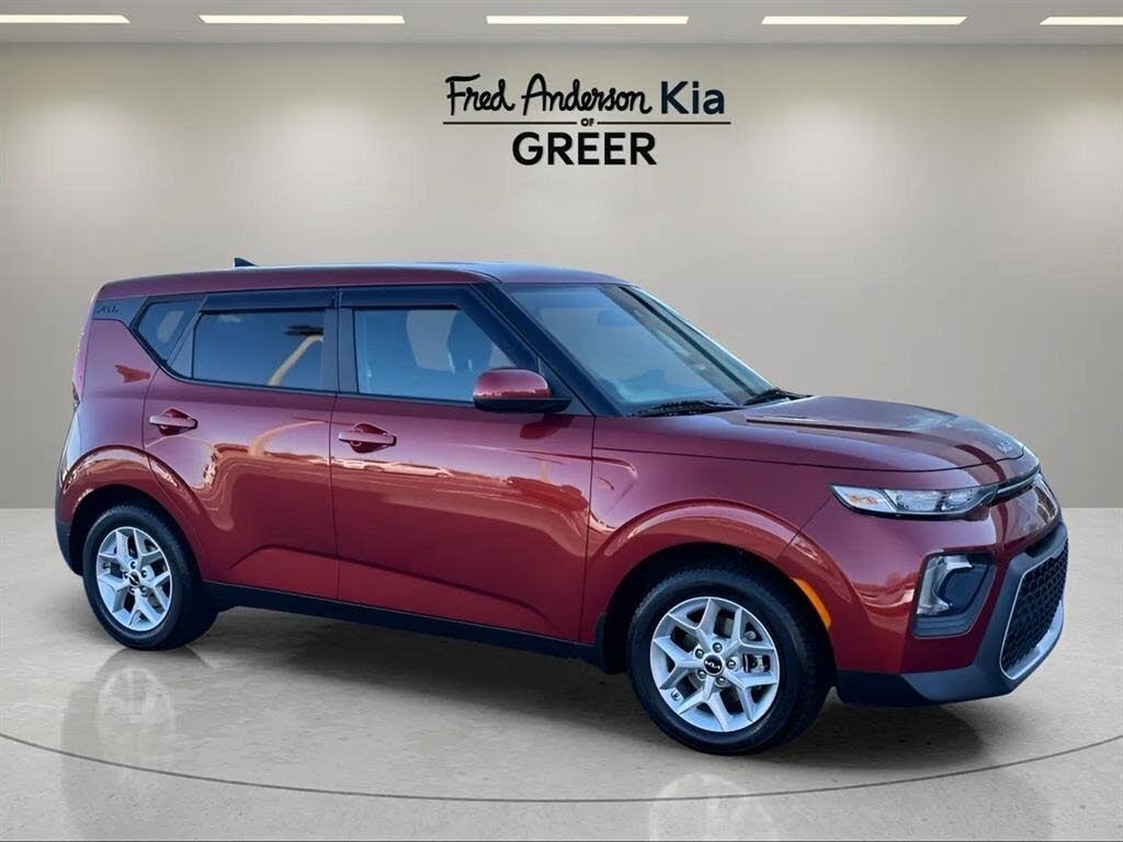 2022 Kia Soul LX FWD