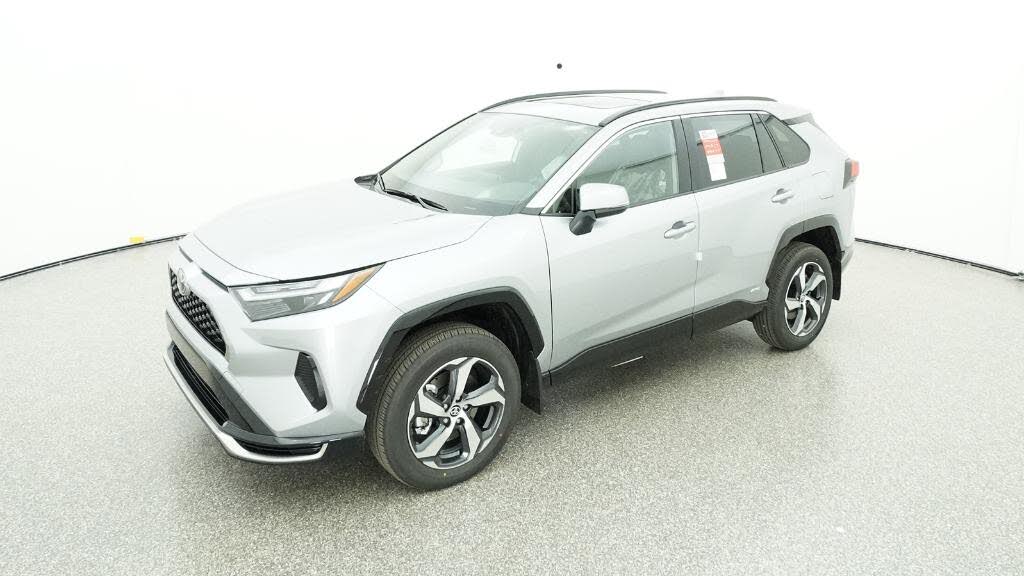 2025 Toyota RAV4 Plug-in Hybrid SE AWD