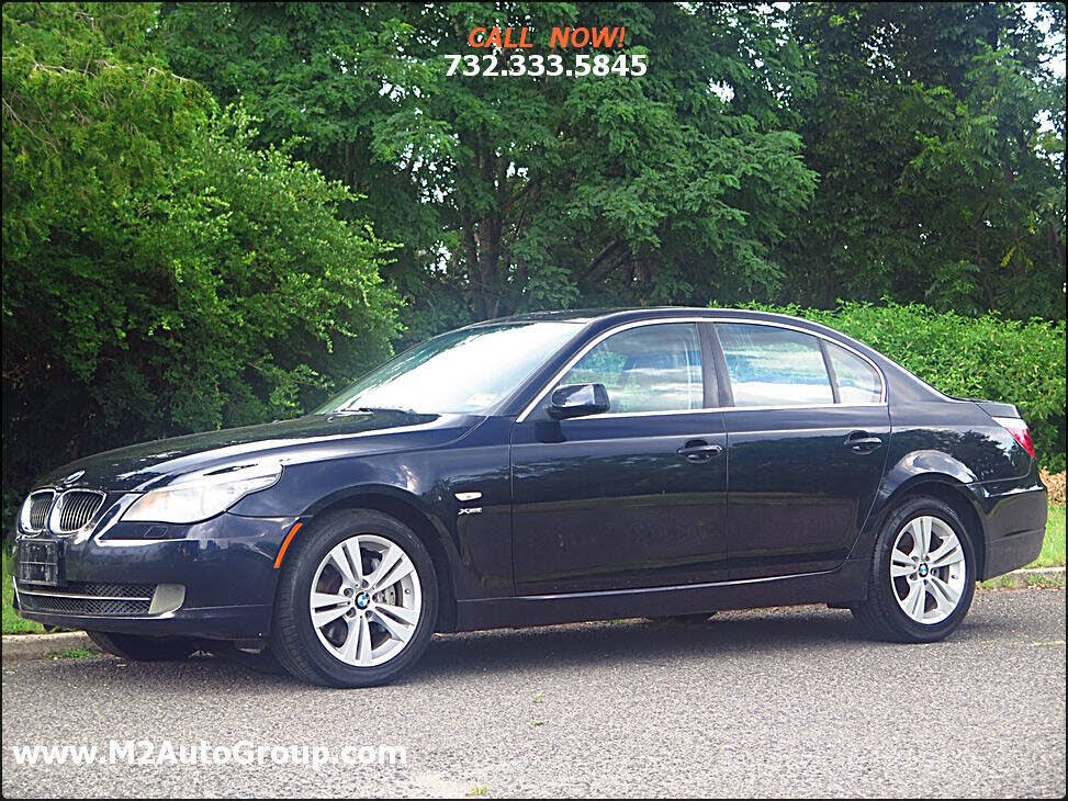 2009 BMW 5 Series 528i xDrive Sedan AWD