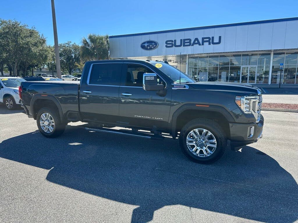 2022 GMC Sierra 2500HD Denali Crew Cab 4WD