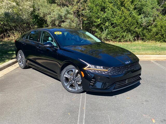 2022 Kia K5 EX FWD