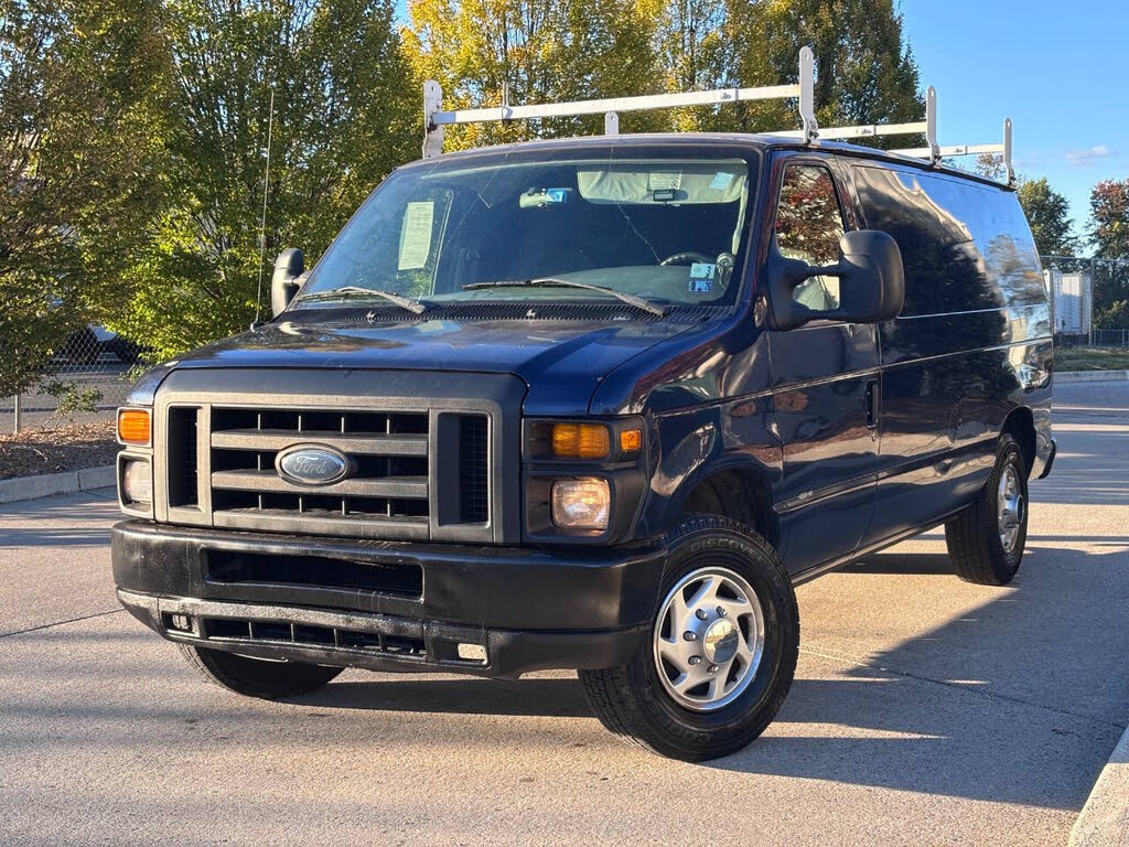 2008 Ford E-Series E-150 Cargo Van