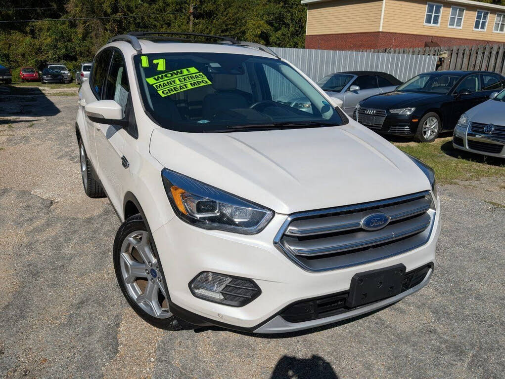 2017 Ford Escape Titanium FWD