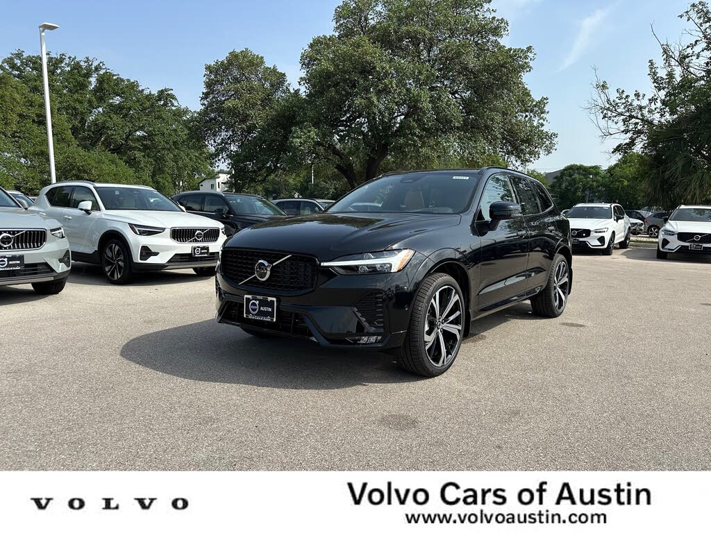 2025 Volvo XC60 B5 Ultra Dark Theme AWD