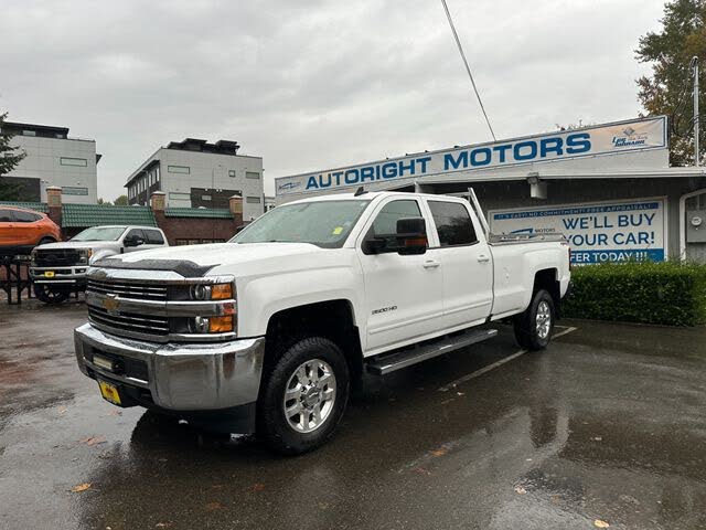 2015 Chevrolet Silverado 3500HD LT Crew Cab 4WD