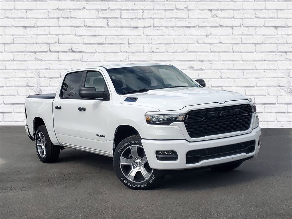 2025 RAM 1500 Tradesman Crew Cab 4WD