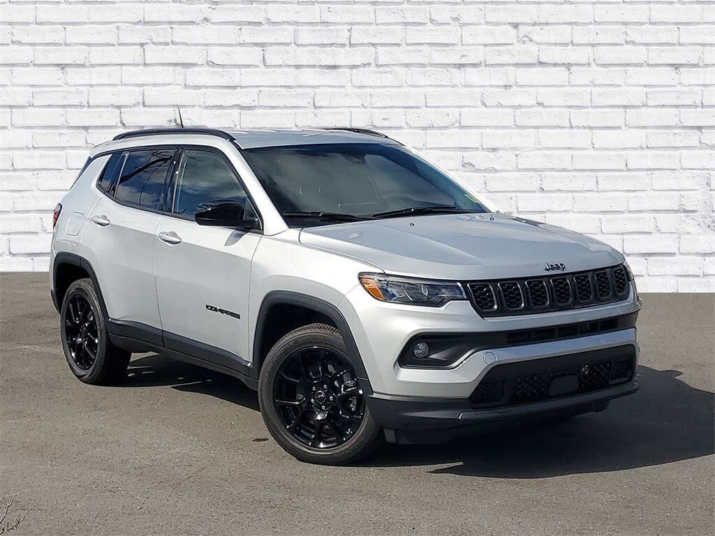 2026 Jeep Compass Latitude 4WD